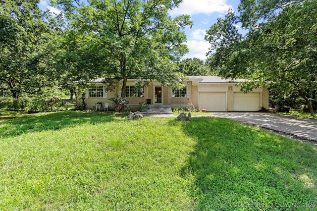 800 Henson Road, Madill, OK 73446