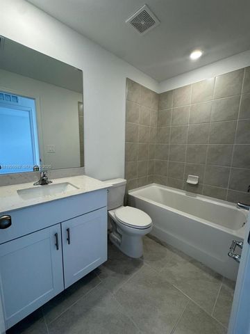 4203 Caterina Ct, Fort Myers, FL 33917