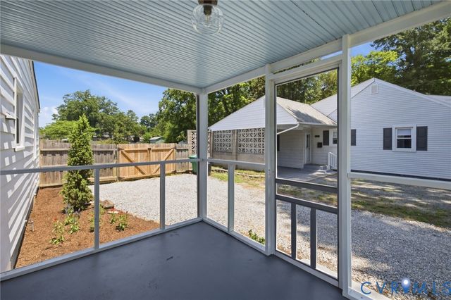 308 Thompson St, Ashland, VA 23005