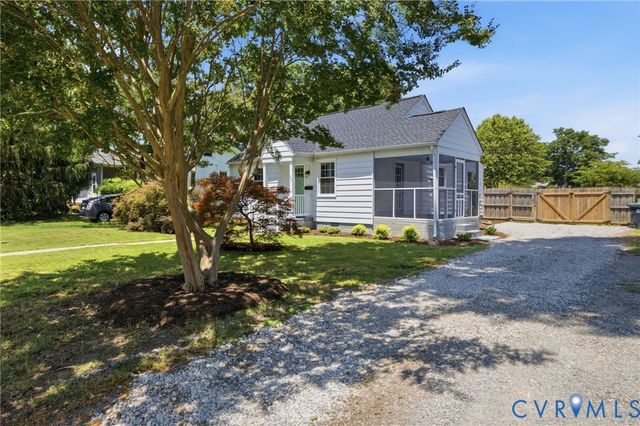 308 Thompson St, Ashland, VA 23005