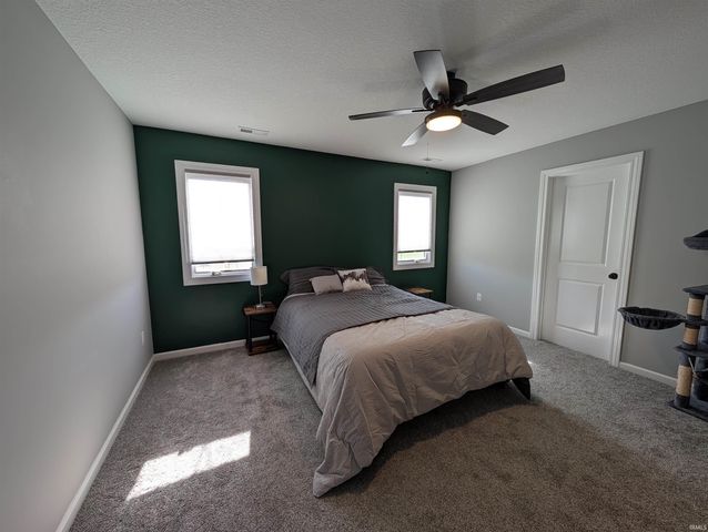 1303 Wedge Run, Fort Wayne, IN 46845