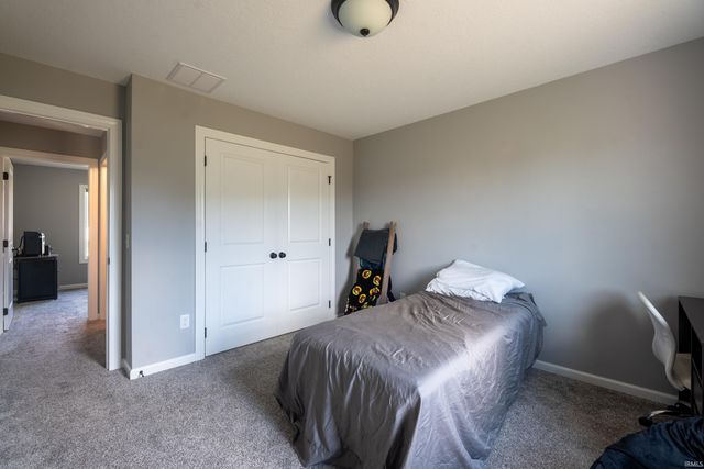 1303 Wedge Run, Fort Wayne, IN 46845