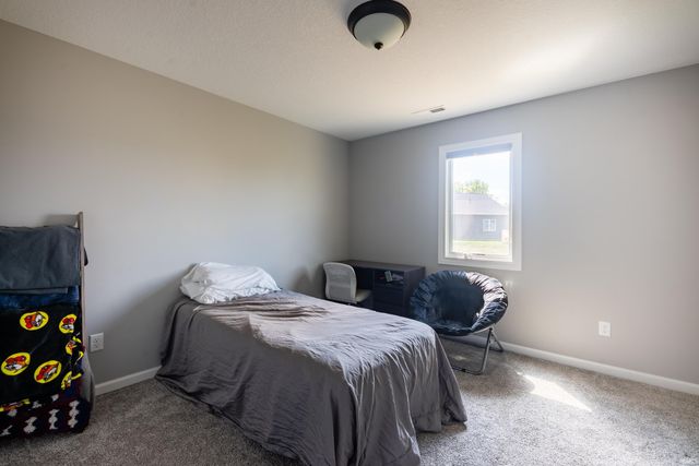 1303 Wedge Run, Fort Wayne, IN 46845