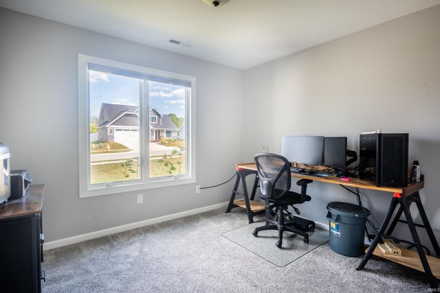 1303 Wedge Run, Fort Wayne, IN 46845