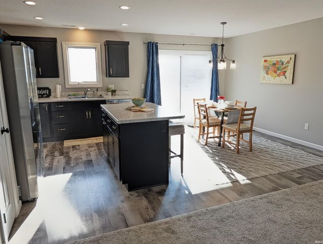 1303 Wedge Run, Fort Wayne, IN 46845