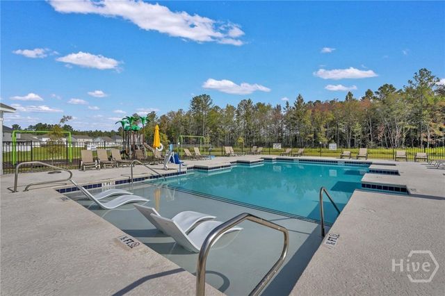 474 Coconut Drive, Bloomingdale, GA 31302