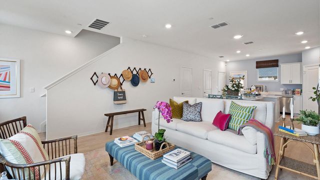 2510 Violet Theo LN, Round Rock, TX 78665