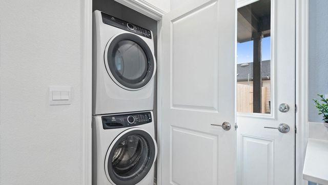 2510 Violet Theo LN, Round Rock, TX 78665