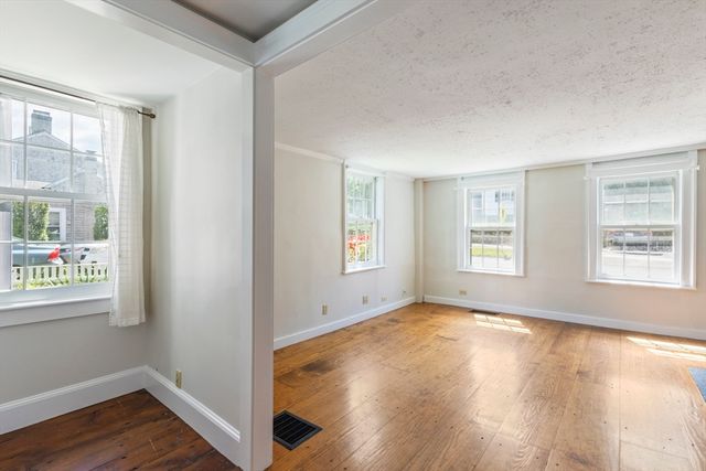 191-193 South St, Hingham, MA 02043