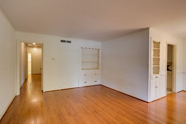 6255 Saint Moritz Avenue, Dallas, TX 75214
