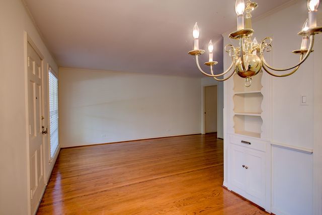 6255 Saint Moritz Avenue, Dallas, TX 75214