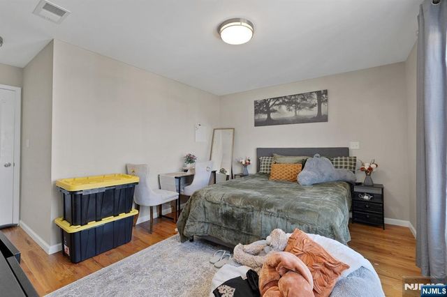 12 Rome Street, Newark, NJ 07105