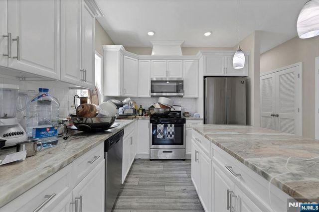 12 Rome Street, Newark, NJ 07105