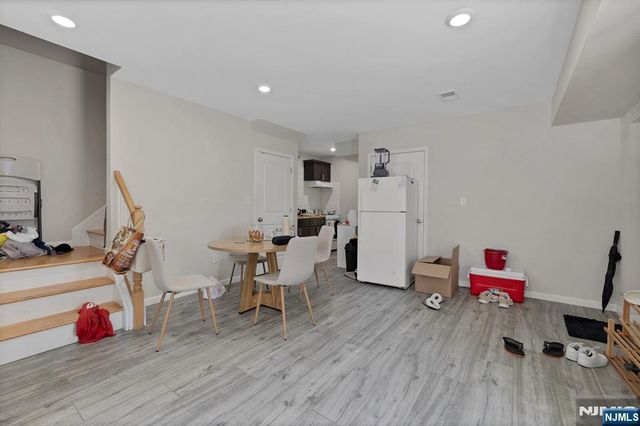 12 Rome Street, Newark, NJ 07105