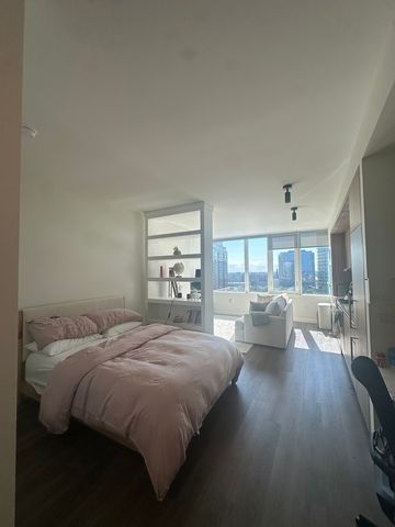 1000 S Michigan Avenue 1412, Chicago, IL 60605