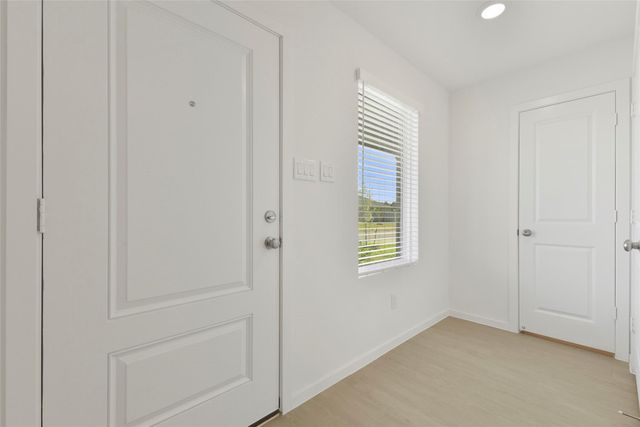 253 Douglas Hills Drive, Magnolia, TX 77354