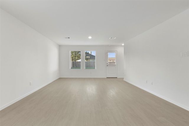 253 Douglas Hills Drive, Magnolia, TX 77354