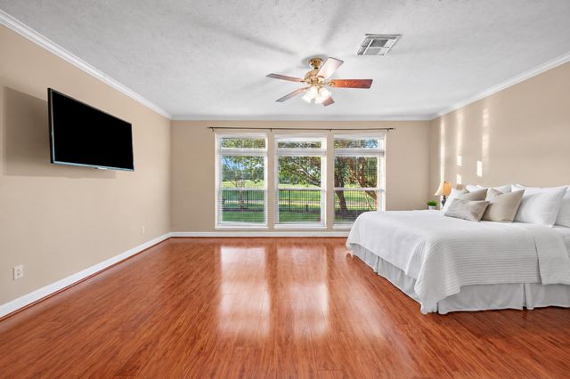 4118 Pebble Beach Drive, League City, TX 77573