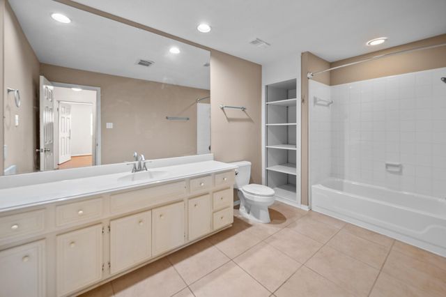 4118 Pebble Beach Drive, League City, TX 77573