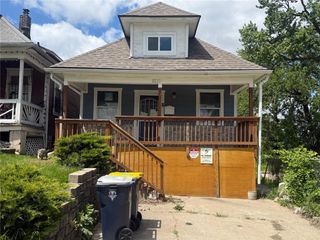 2210 Cleveland Avenue, Kansas City, MO 64127