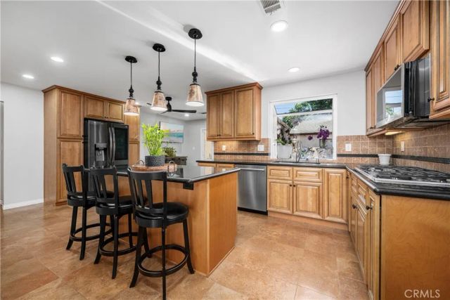 3424 Montair Avenue, Long Beach, CA 90808