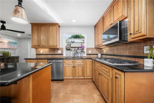 3424 Montair Avenue, Long Beach, CA 90808