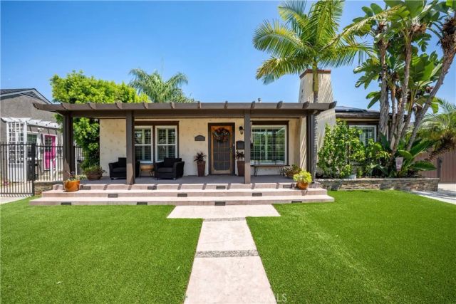 3424 Montair Avenue, Long Beach, CA 90808