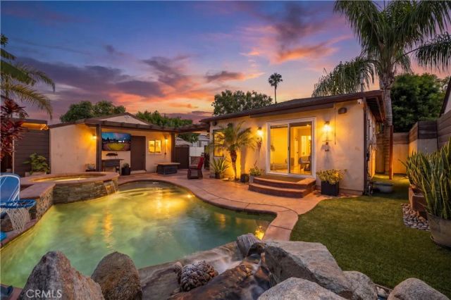 3424 Montair Avenue, Long Beach, CA 90808