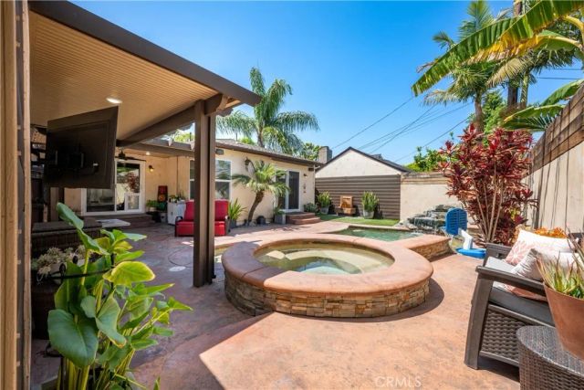 3424 Montair Avenue, Long Beach, CA 90808