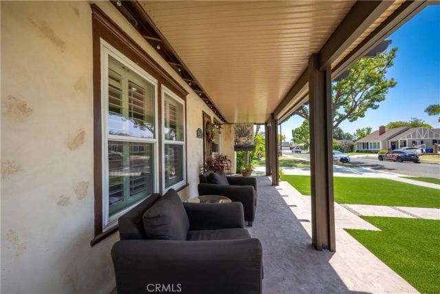 3424 Montair Avenue, Long Beach, CA 90808