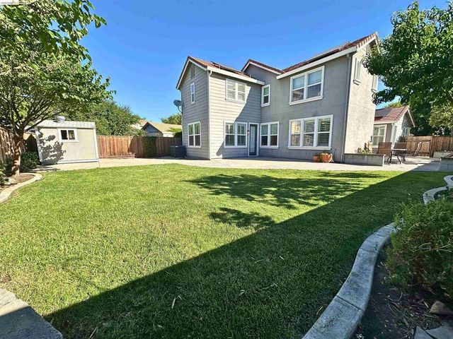 2610 Shofield Ct, Tracy, CA 95377