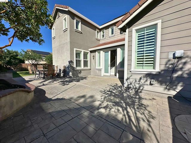 2610 Shofield Ct, Tracy, CA 95377