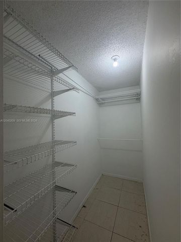4717 NW 7th St 803-10, Miami, FL 33126