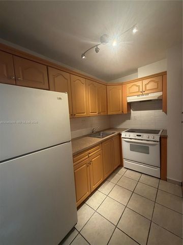 4717 NW 7th St 803-10, Miami, FL 33126