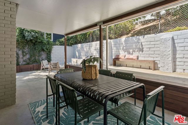1428 El Paso Drive, Los Angeles, CA 90065