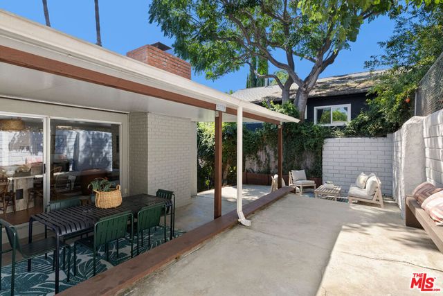 1428 El Paso Drive, Los Angeles, CA 90065