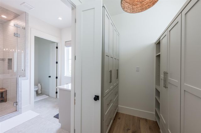 1311 Oahu Drive, Tiki Island, TX 77554