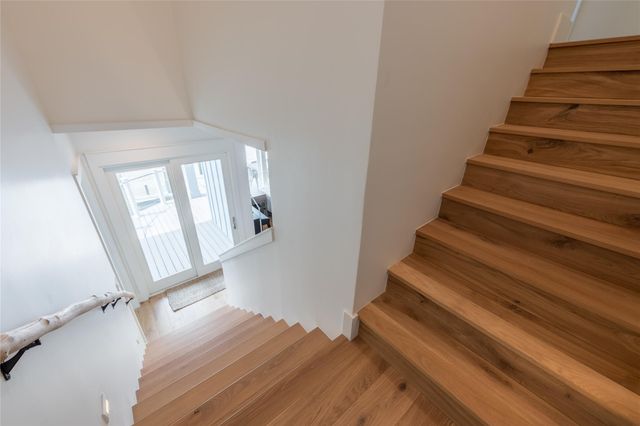 1311 Oahu Drive, Tiki Island, TX 77554