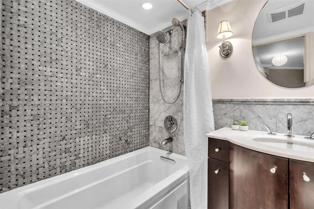 2750 NE 183rd Street 1801, Aventura, FL 33160