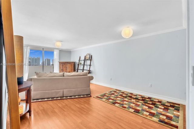 2750 NE 183rd Street 1801, Aventura, FL 33160
