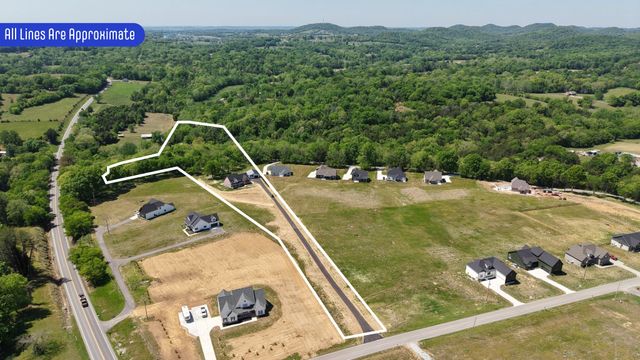 55 Crenshaw Rd, Hartsville, TN 37074