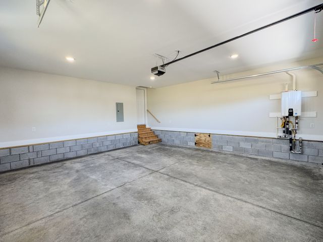 55 Crenshaw Rd, Hartsville, TN 37074