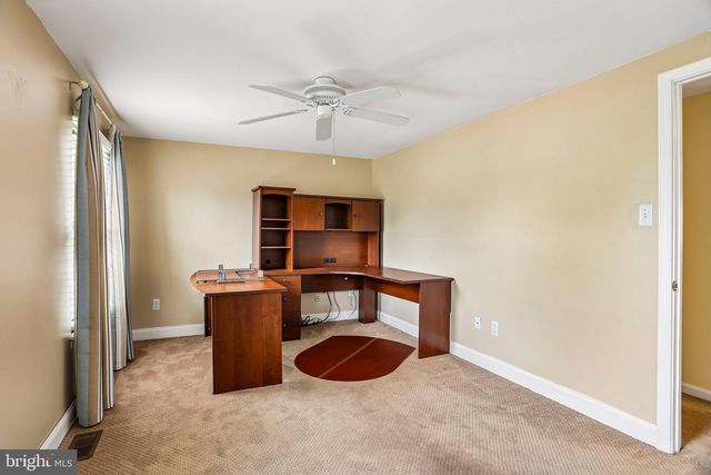8 DUNHAM CT, Berlin, NJ 08009