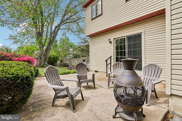 8 DUNHAM CT, Berlin, NJ 08009