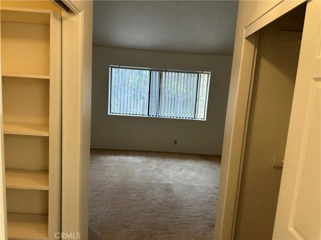 22518 Avenue San Luis, Woodland Hills, CA 91364