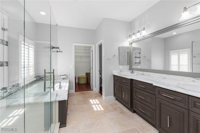 3296 Hampton BLVD, Alva, FL 33920