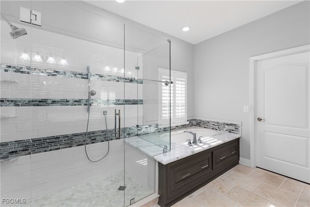 3296 Hampton BLVD, Alva, FL 33920