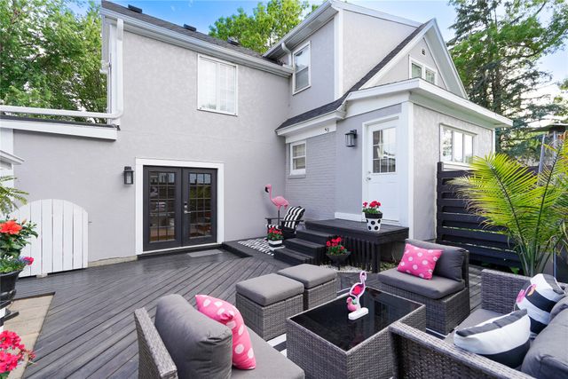 726 W 9th Street S, Newton, IA 50208