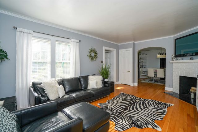 726 W 9th Street S, Newton, IA 50208