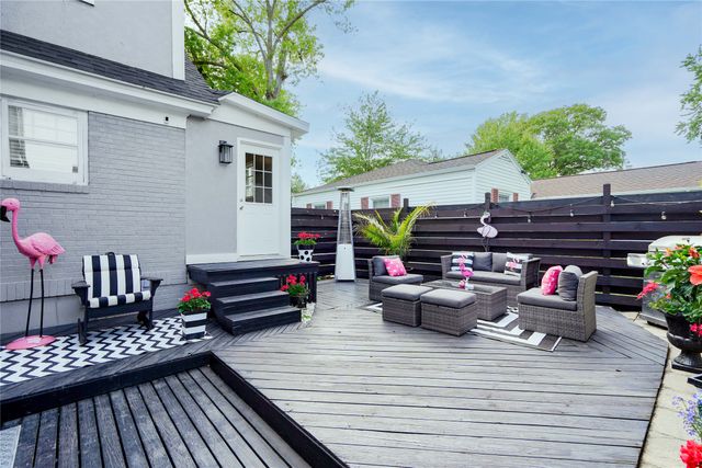 726 W 9th Street S, Newton, IA 50208